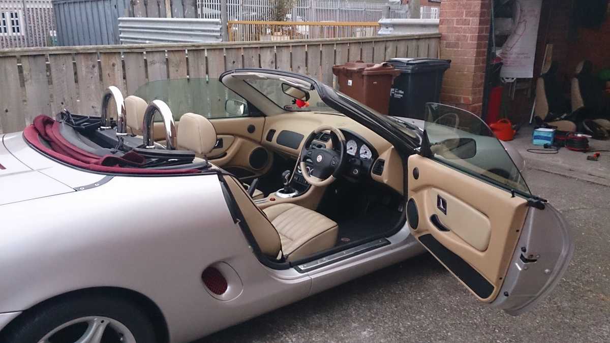 MGF & MG TF Owners Forum - F Mk2 or TF Interior bits to an F Mk1? 