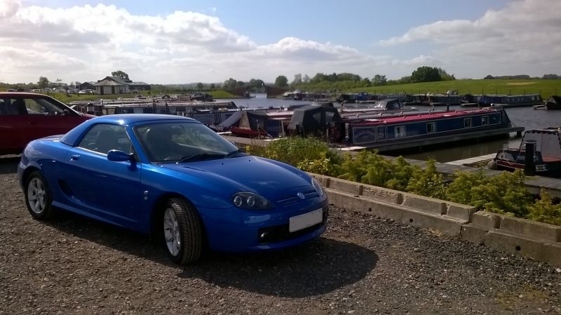 aston marina stone staffs